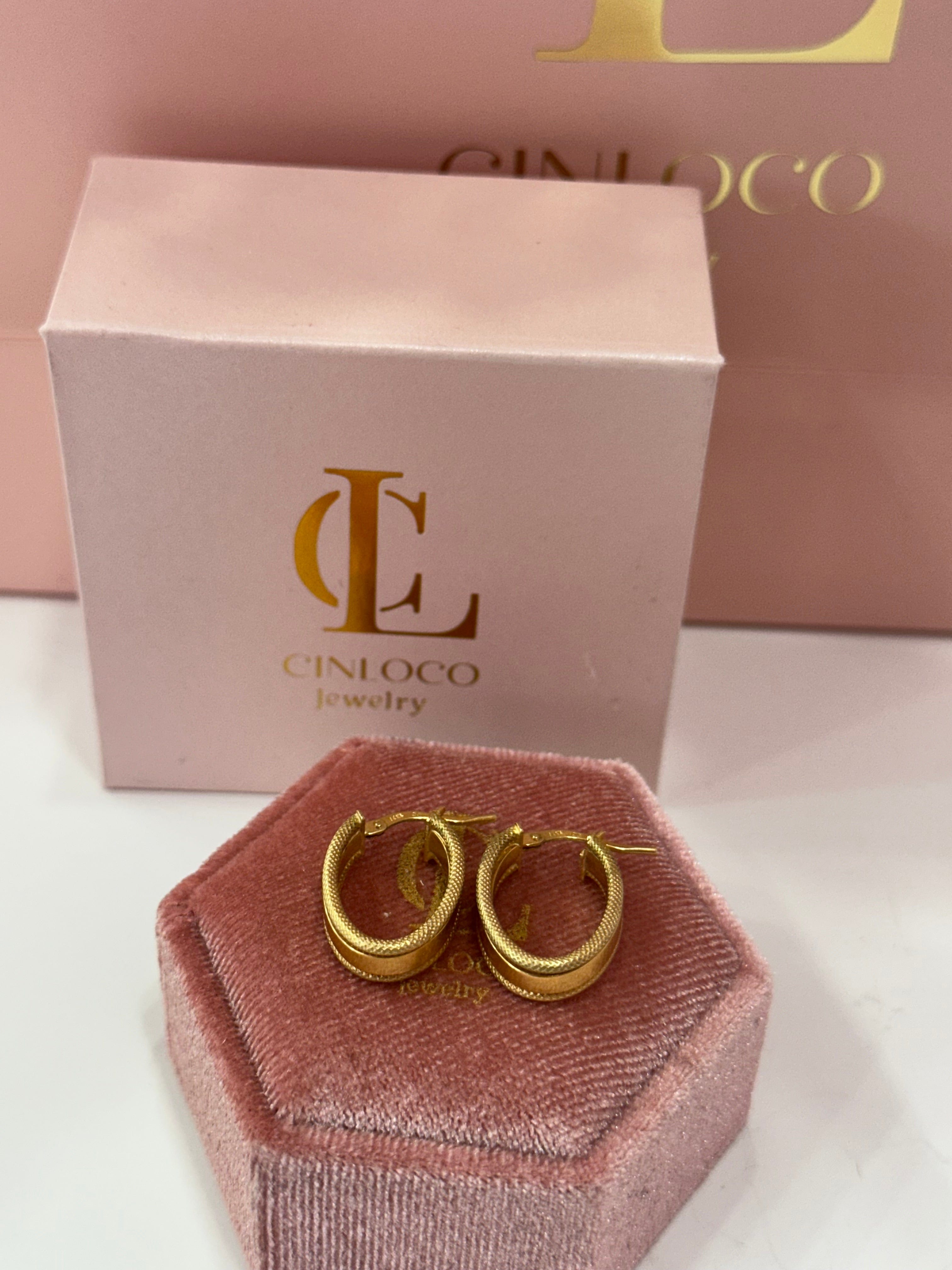 14k Queen Hoops - CinloCo