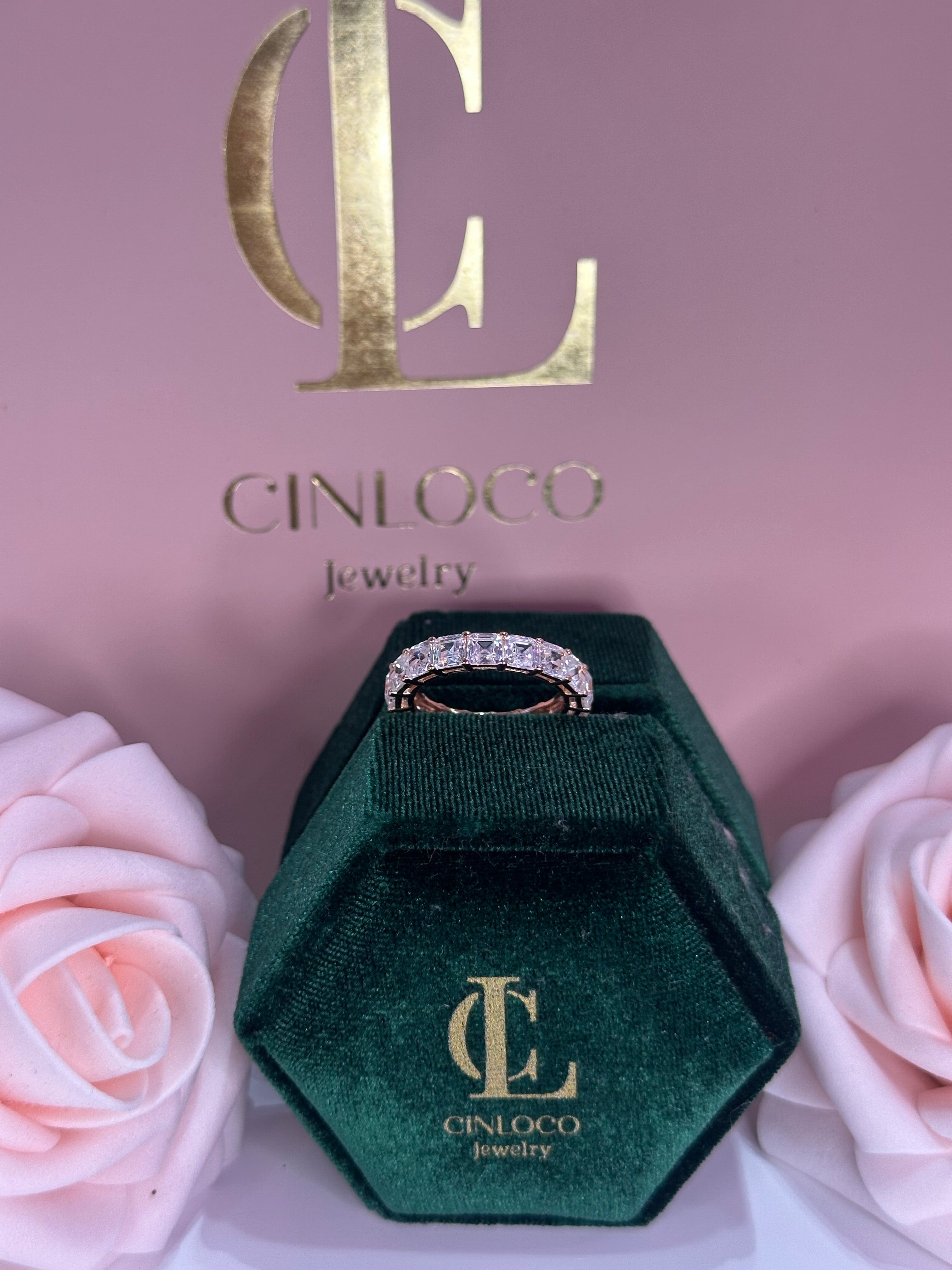 Moissanite Rose Gold Crown Ring - CinloCo