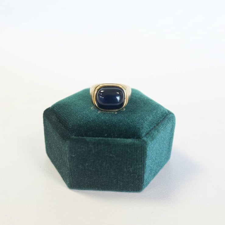 Black Cushion Ring - CinloCo