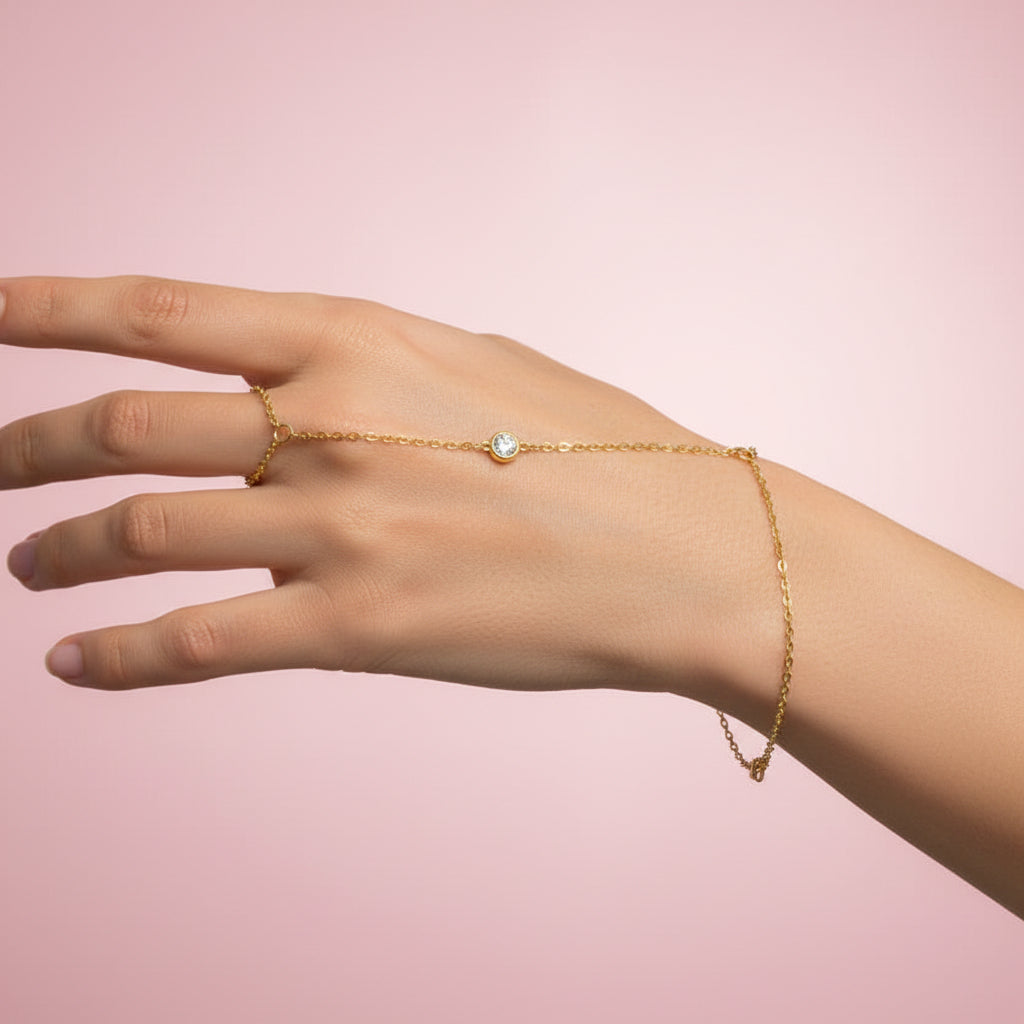 Crystal Center Bezel Gem Handchain - CinloCo