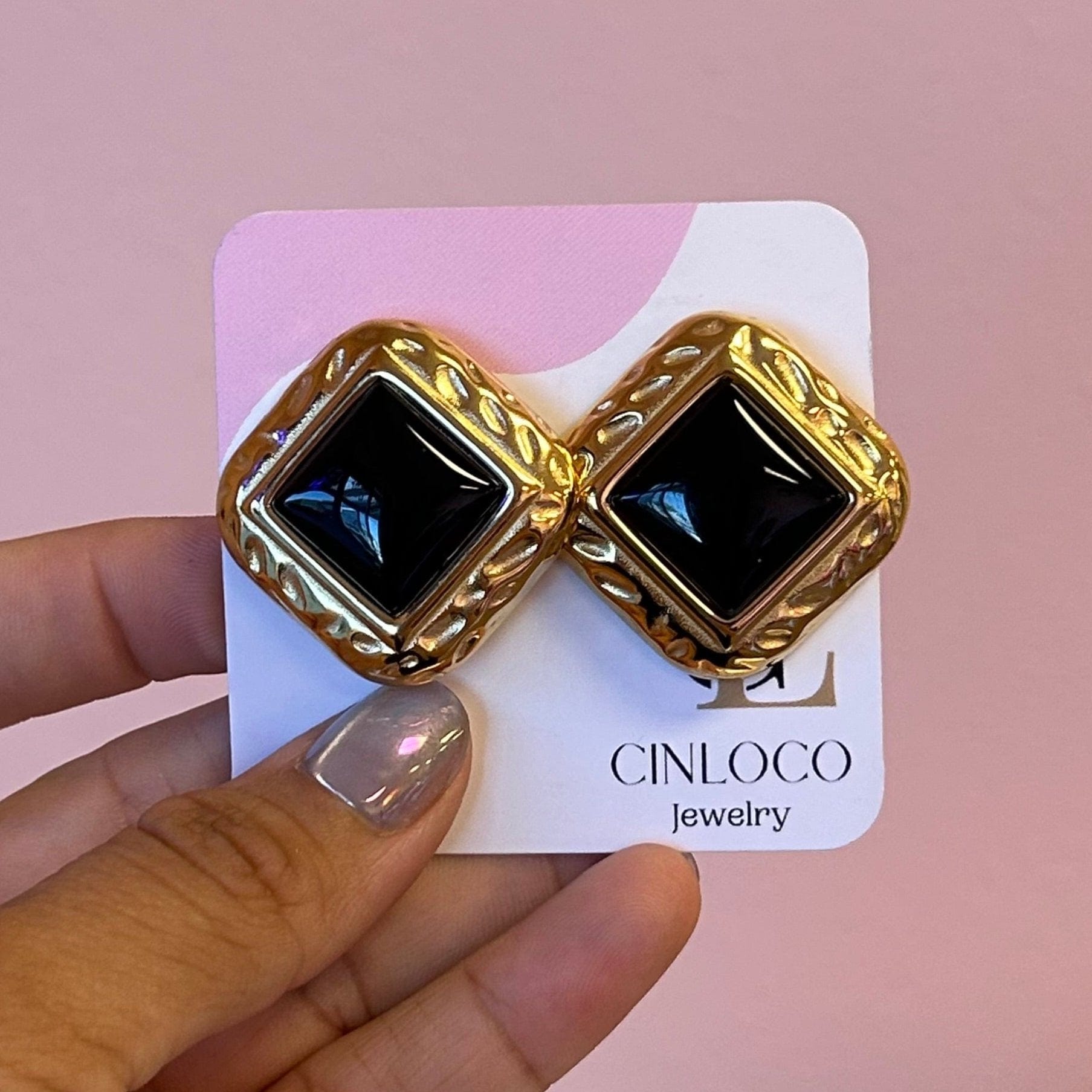 Alma Vintage Studs - CinloCo