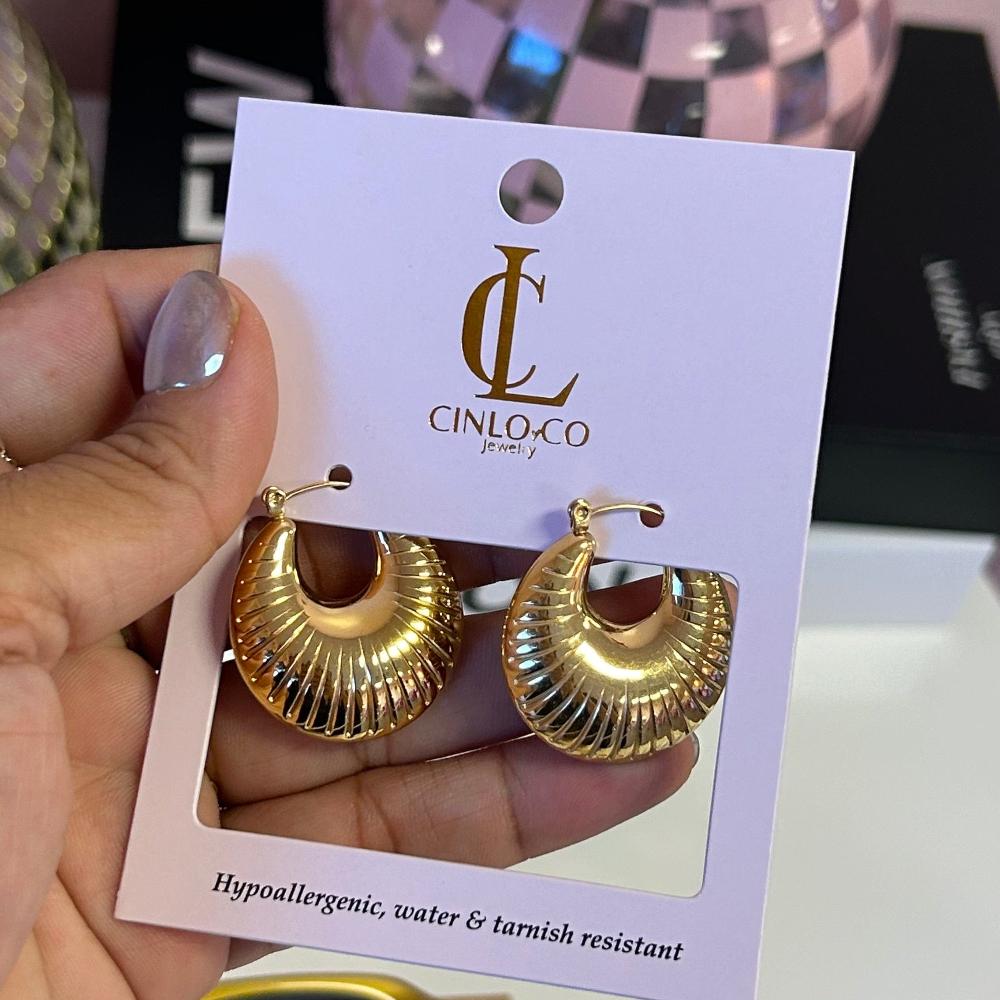 Croissant Hoop Earrings - CinloCo