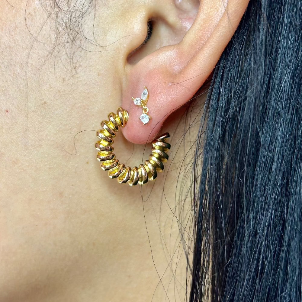 Swirl Gold Hoops - CinloCo