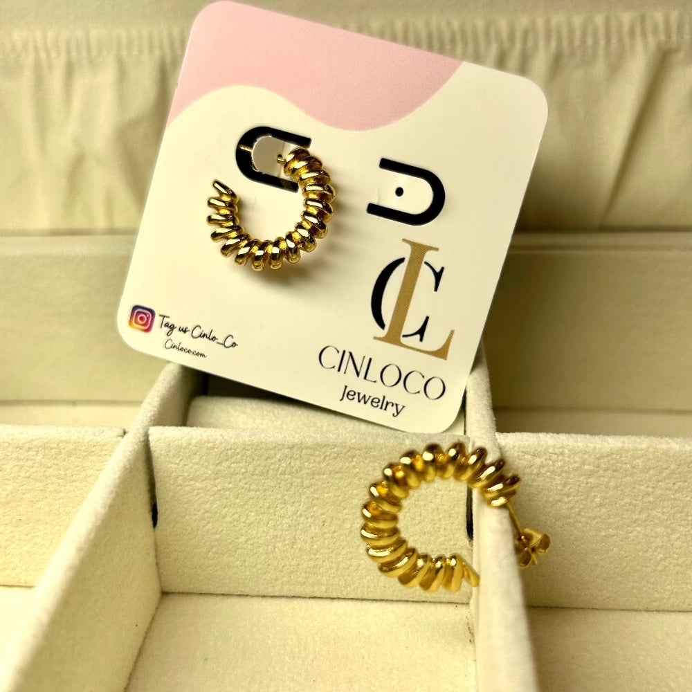 Swirl Gold Hoops - CinloCo