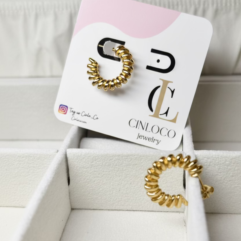 Swirl Gold Hoops - CinloCo