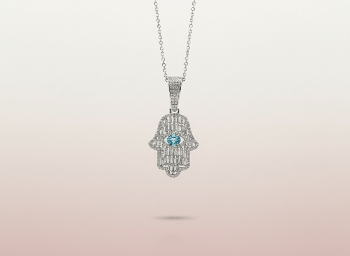 Hamsa Pendant in white gold - CinloCo