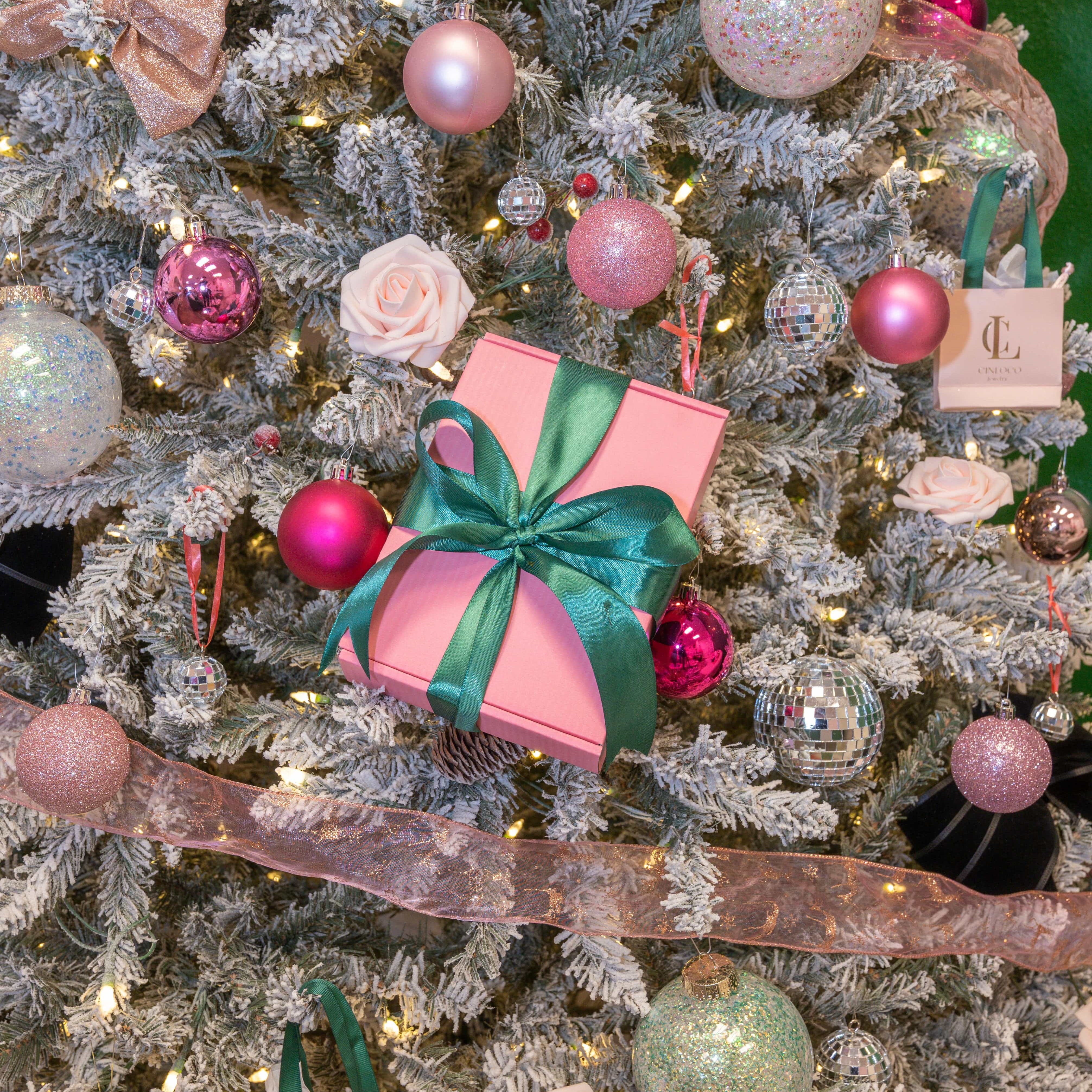 Holiday Shine Gift Box