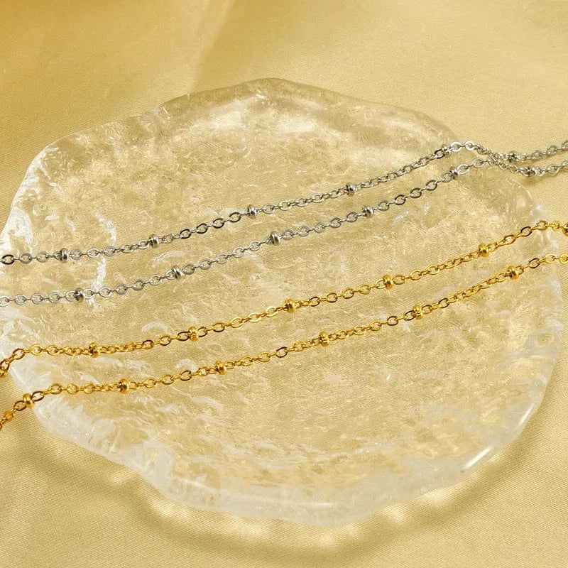Bubble Letter Necklace - CinloCo
