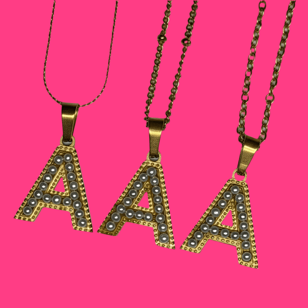 Perlita Initial Letter Necklace - CinloCo
