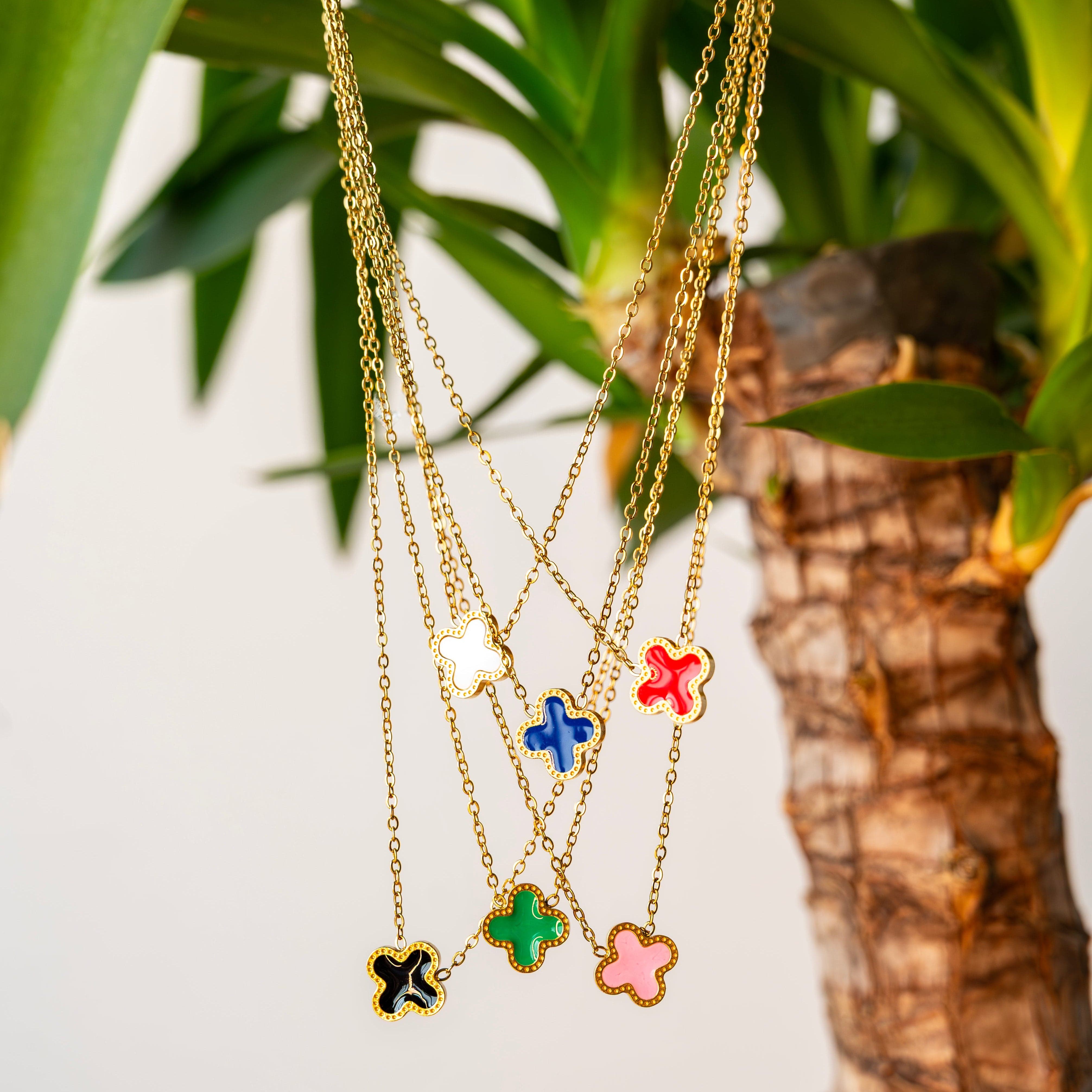 The Lucky Clover Necklace - CinloCo