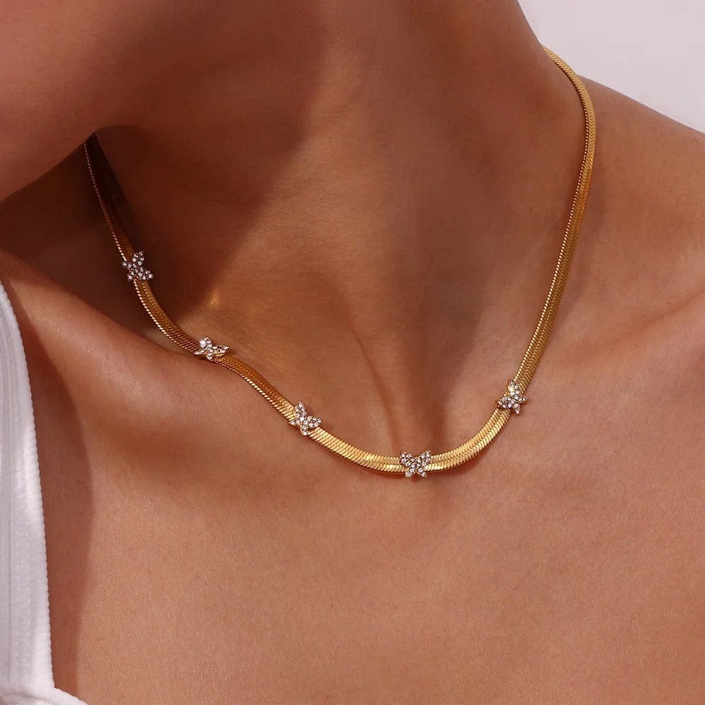 Butterfly Herringbone Choker - CinloCo