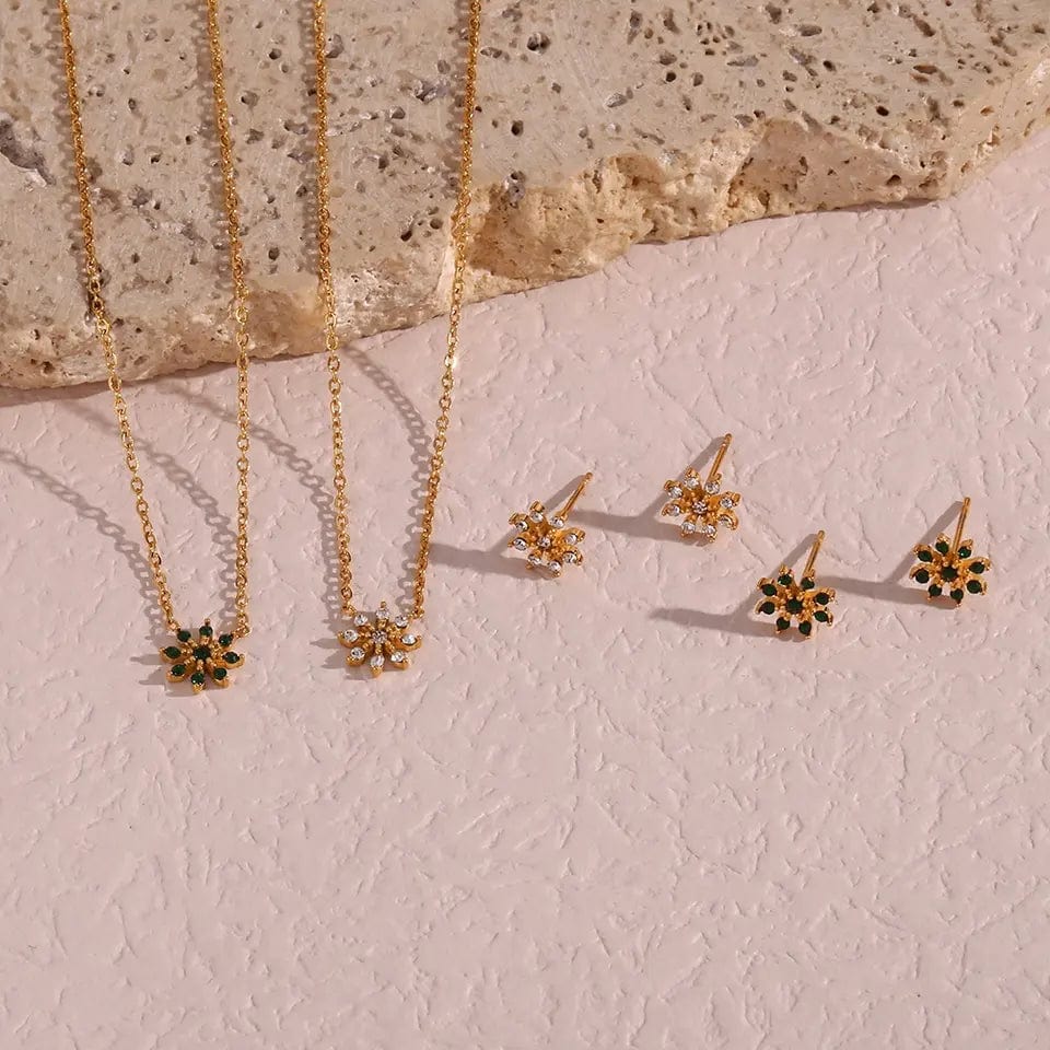 Dainty Daisy Zircon Necklace - CinloCo
