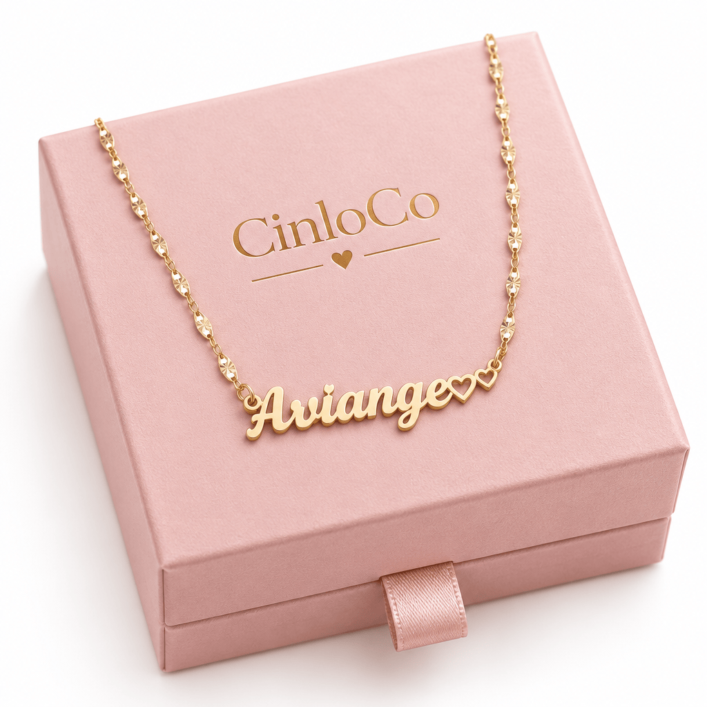 CinloCo Gold Heart Chain Name Necklace - CinloCo