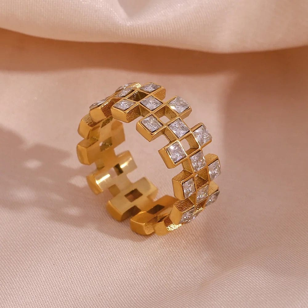 Zircon Checkered Ring - CinloCo