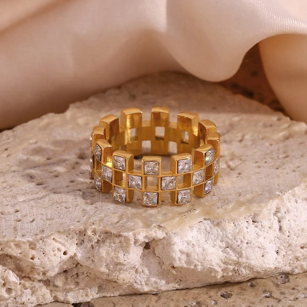 Zircon Checkered Ring - CinloCo