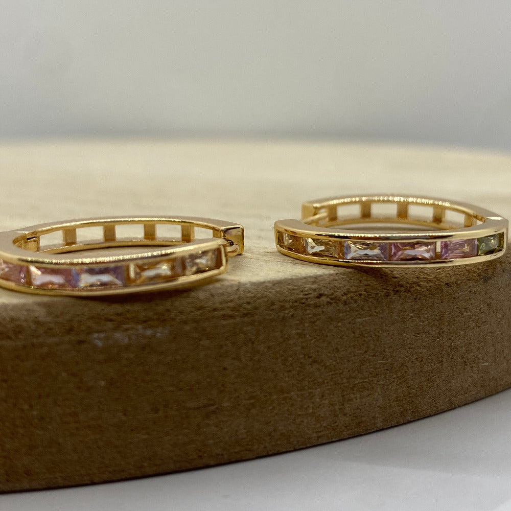 Pretty Rainbow Hoop Earrings - CinloCo
