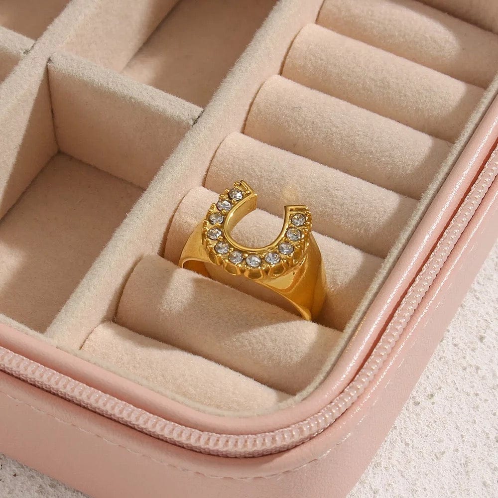 Horseshoe Ring - CinloCo
