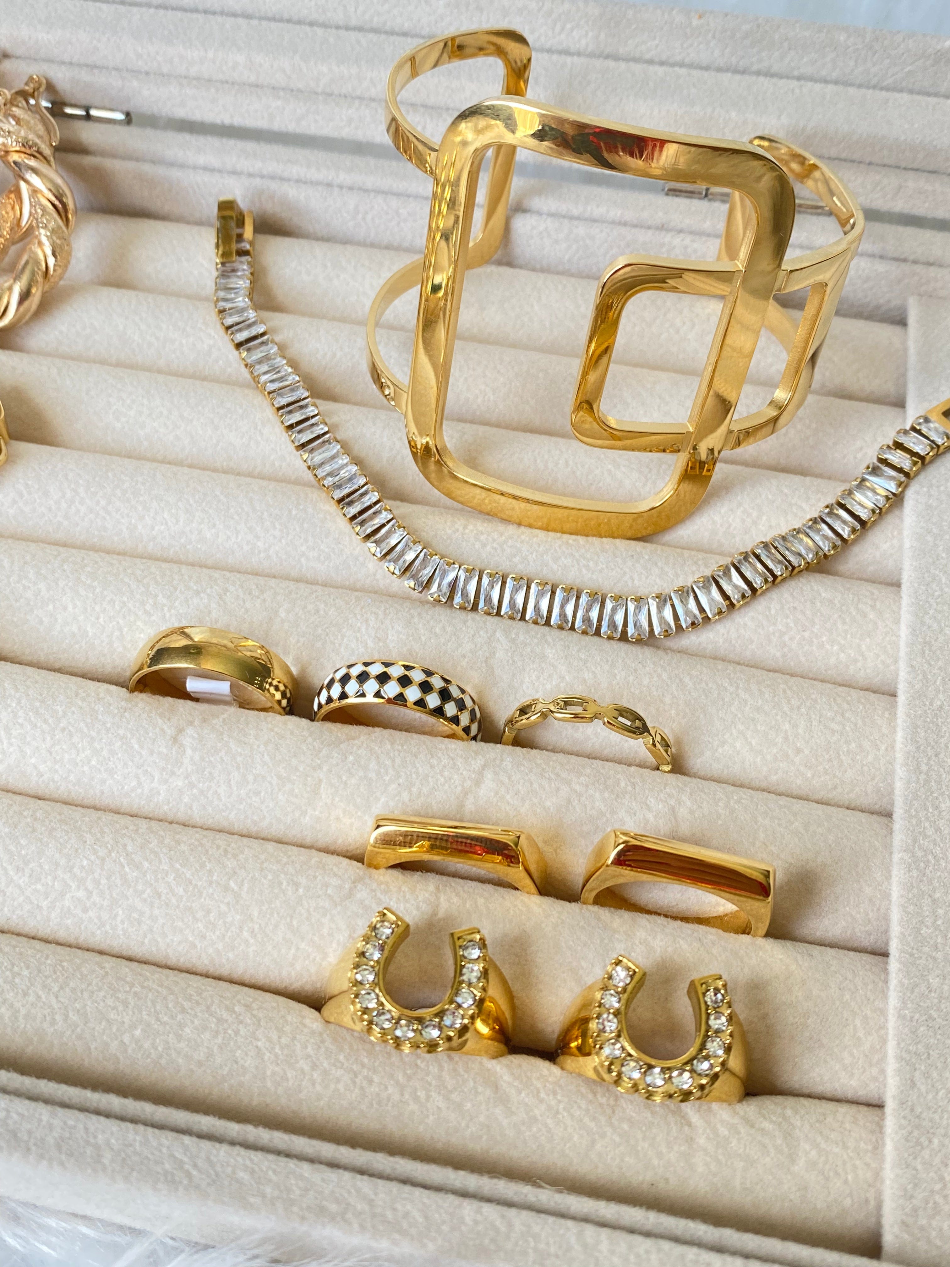 Modern Gold Ring - CinloCo