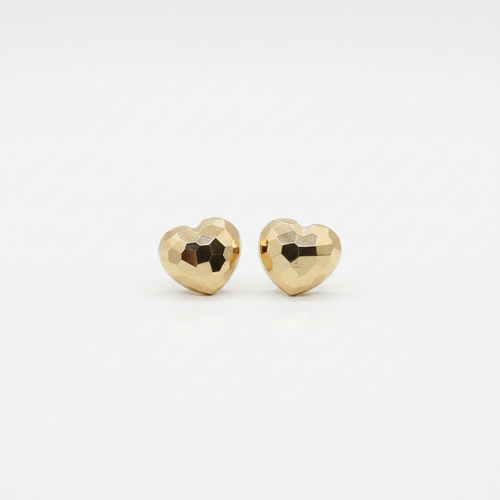 Cece Geometric Heart Earrings white-background cover
