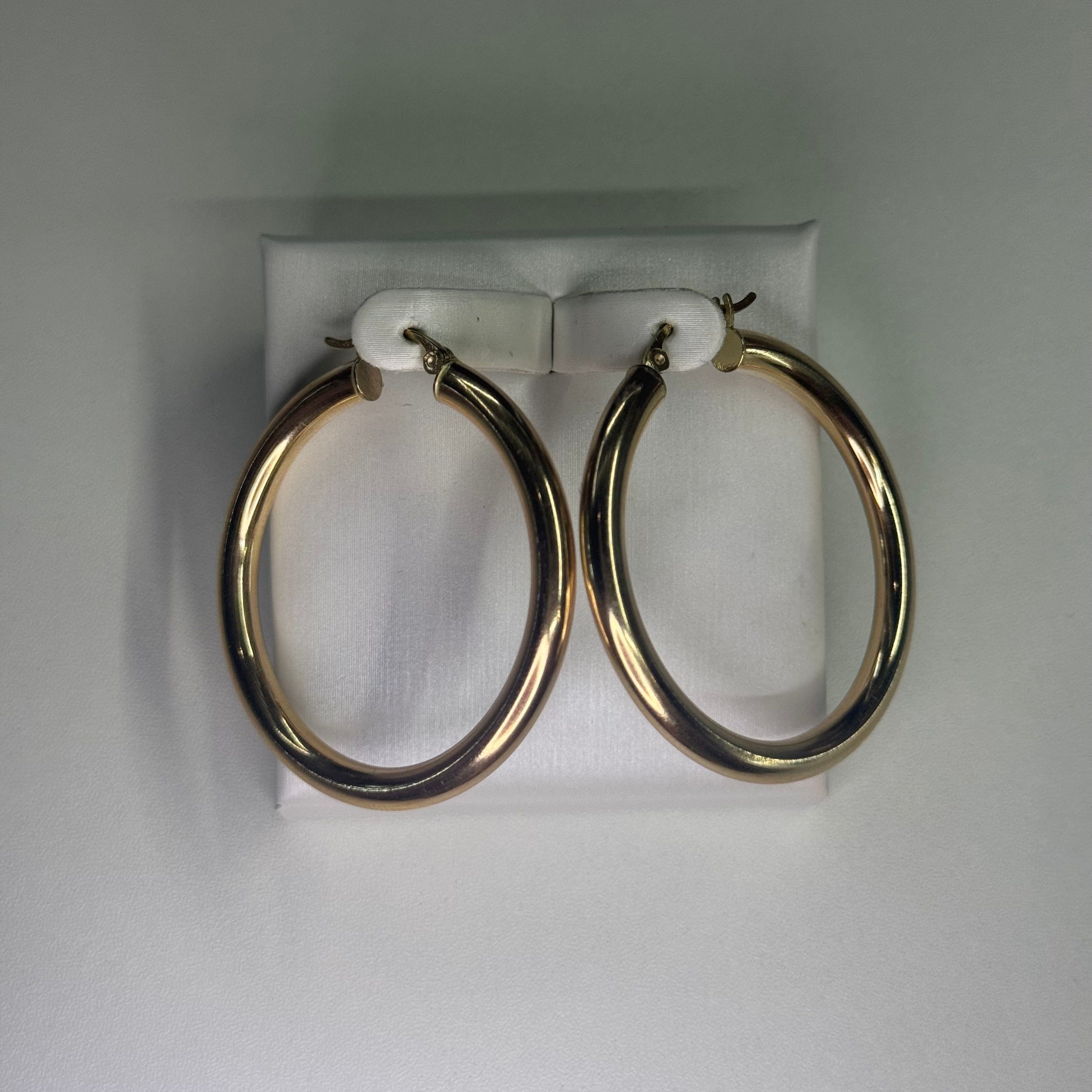 10k Divinely Hoops