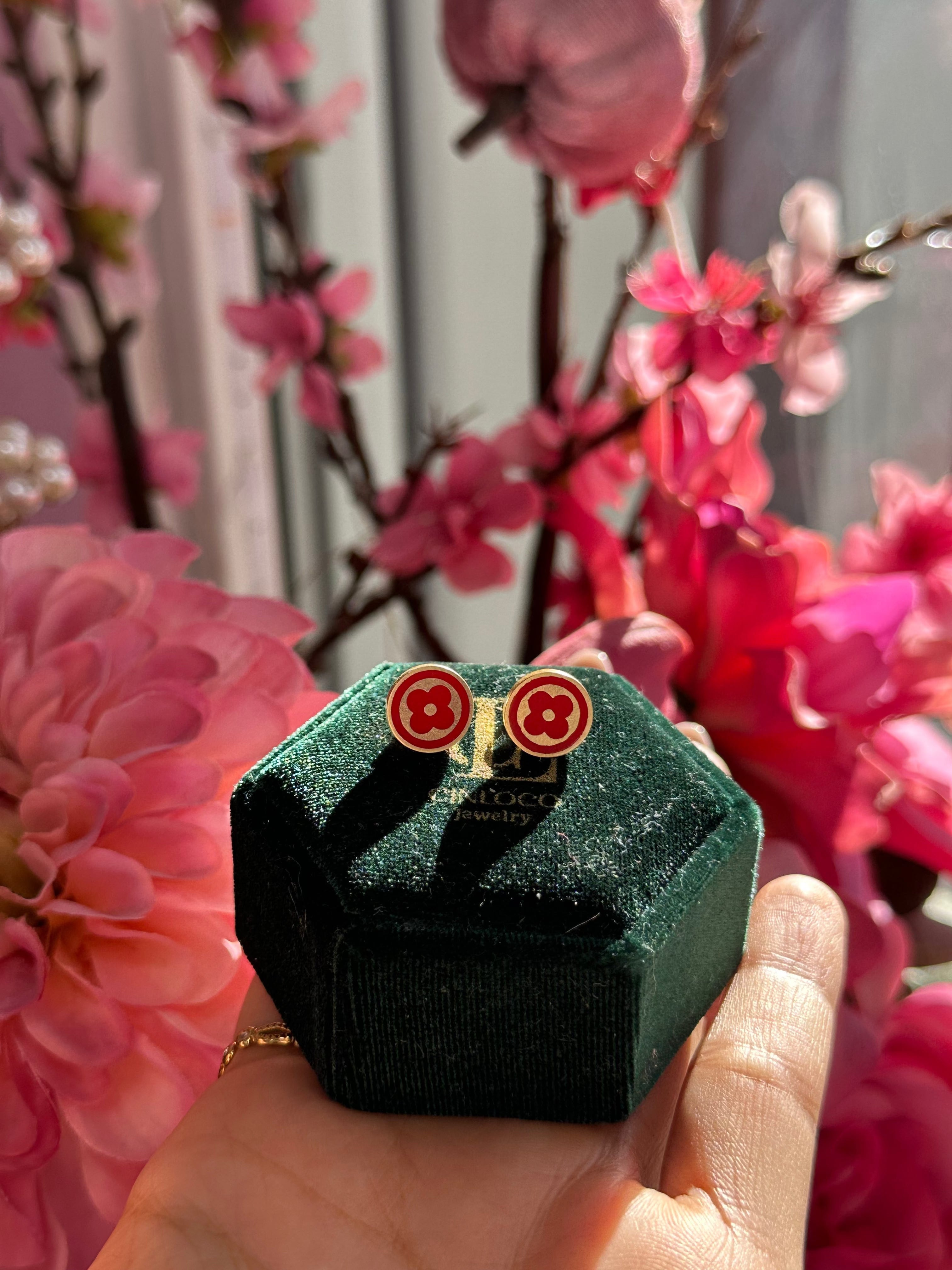 14k Red Clover Earrings - CinloCo