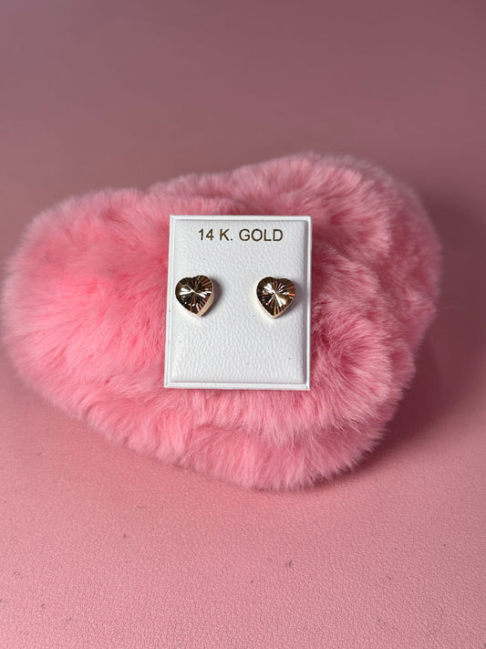 14k Solid Gold 3D Heart Earrings - CinloCo