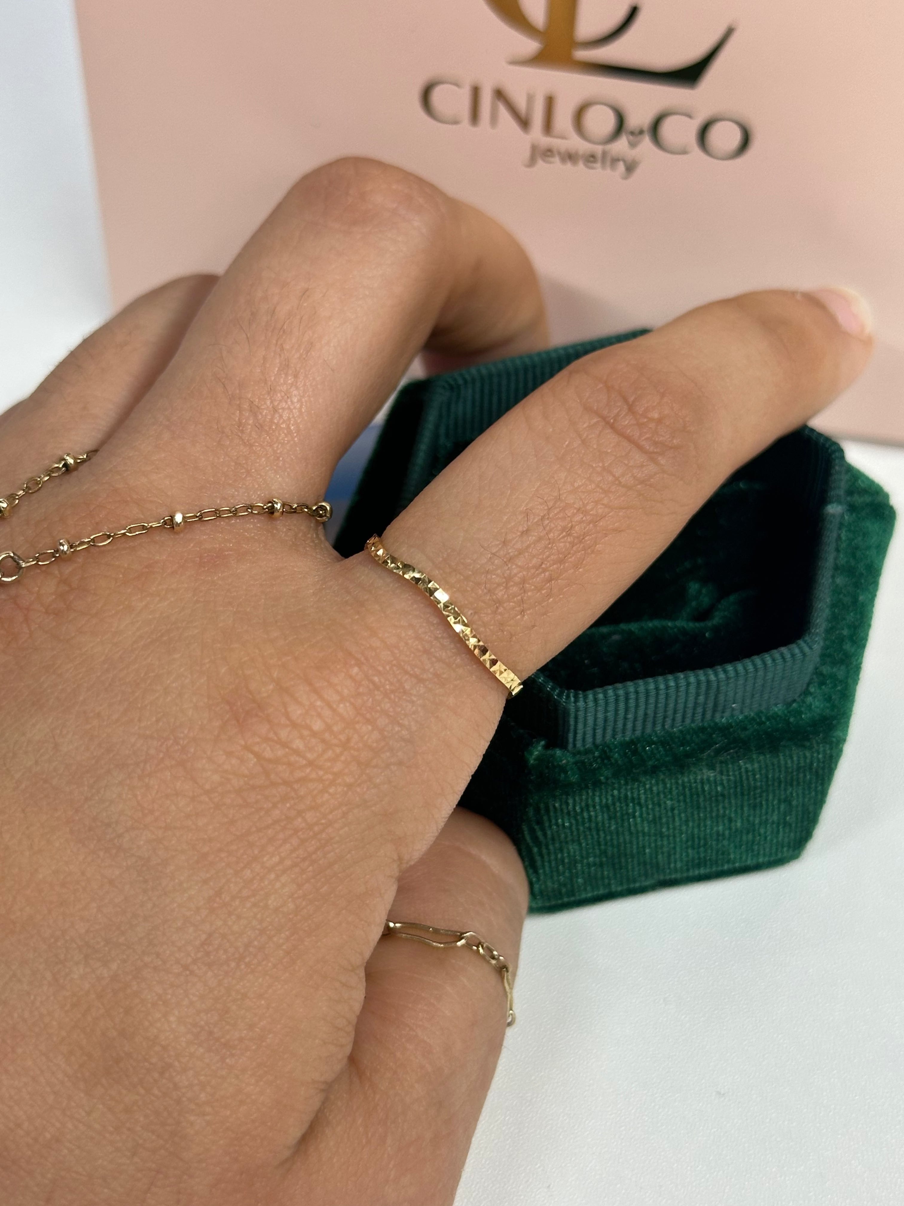 18k Glitter Wave  Ring - CinloCo