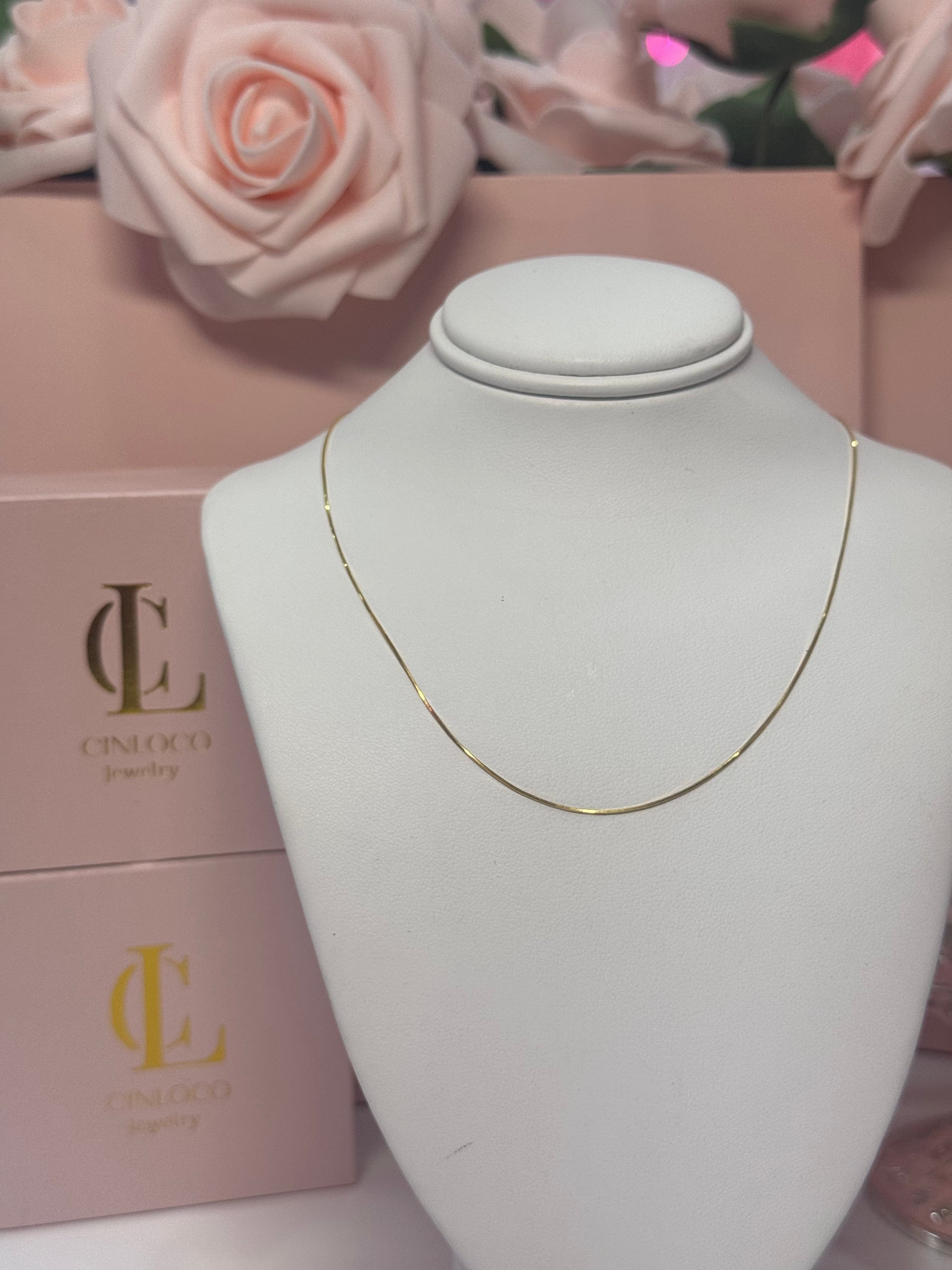 18k Dainty Snake Necklace - CinloCo