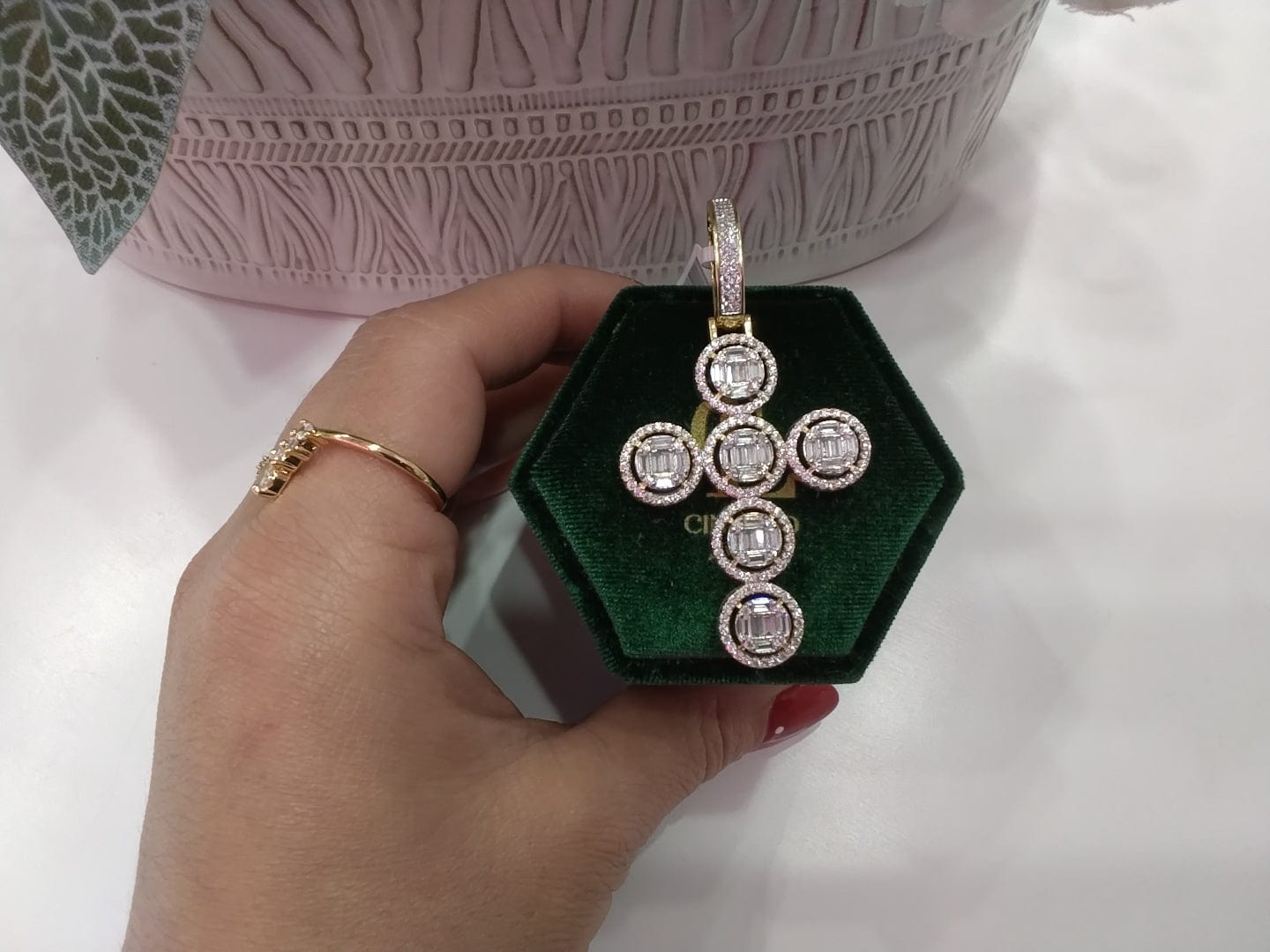 Blinged out Circles Cross - CinloCo
