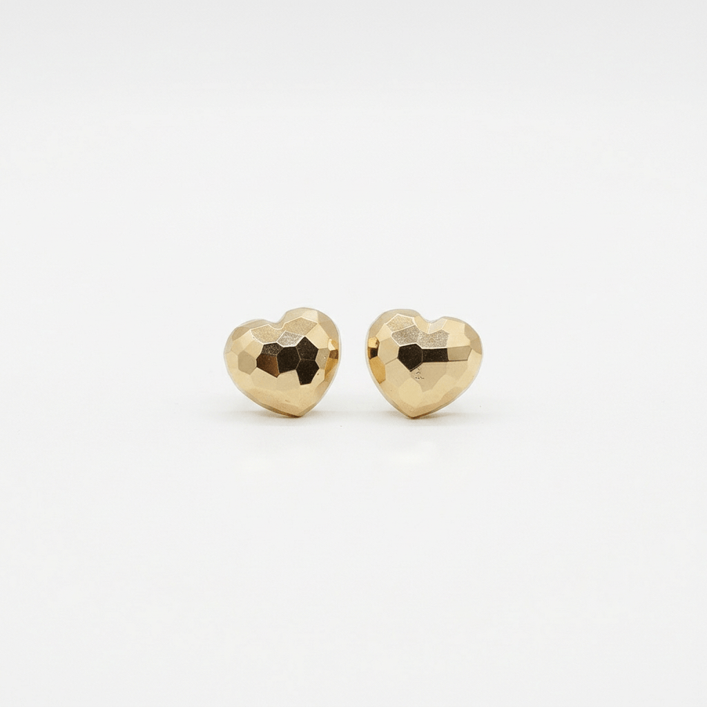 Cece Geometric Heart Earrings white-background cover