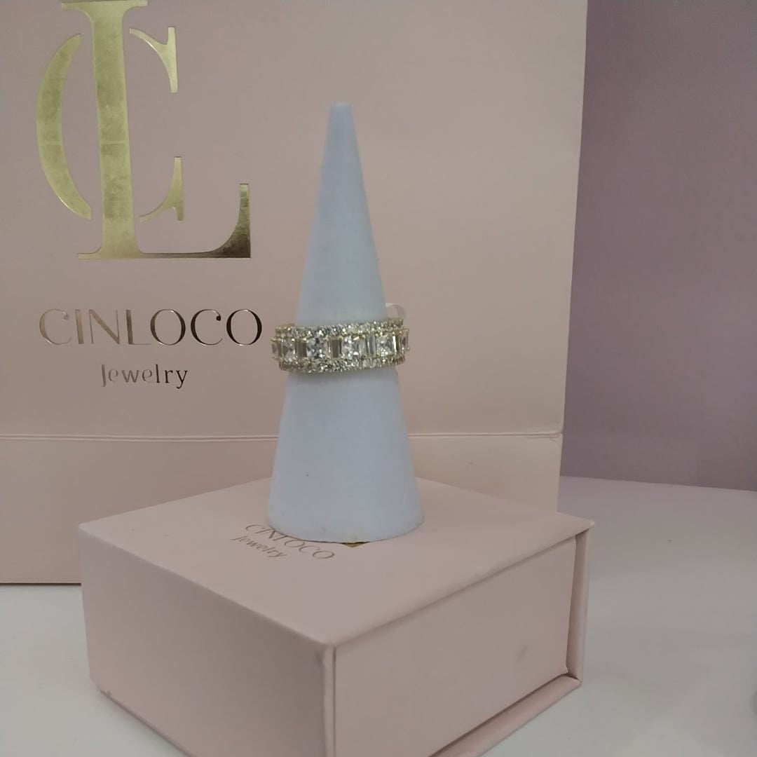 Elsa Iced Out Ring - CinloCo