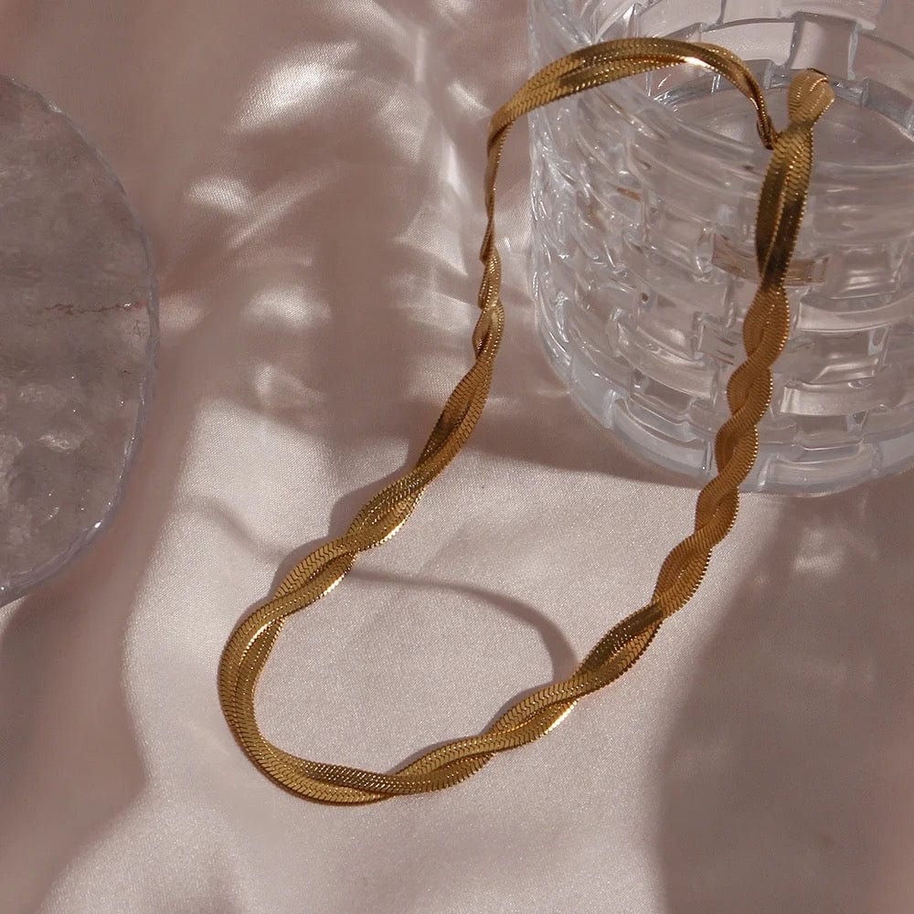Elizabeth Herringbone Necklace - CinloCo