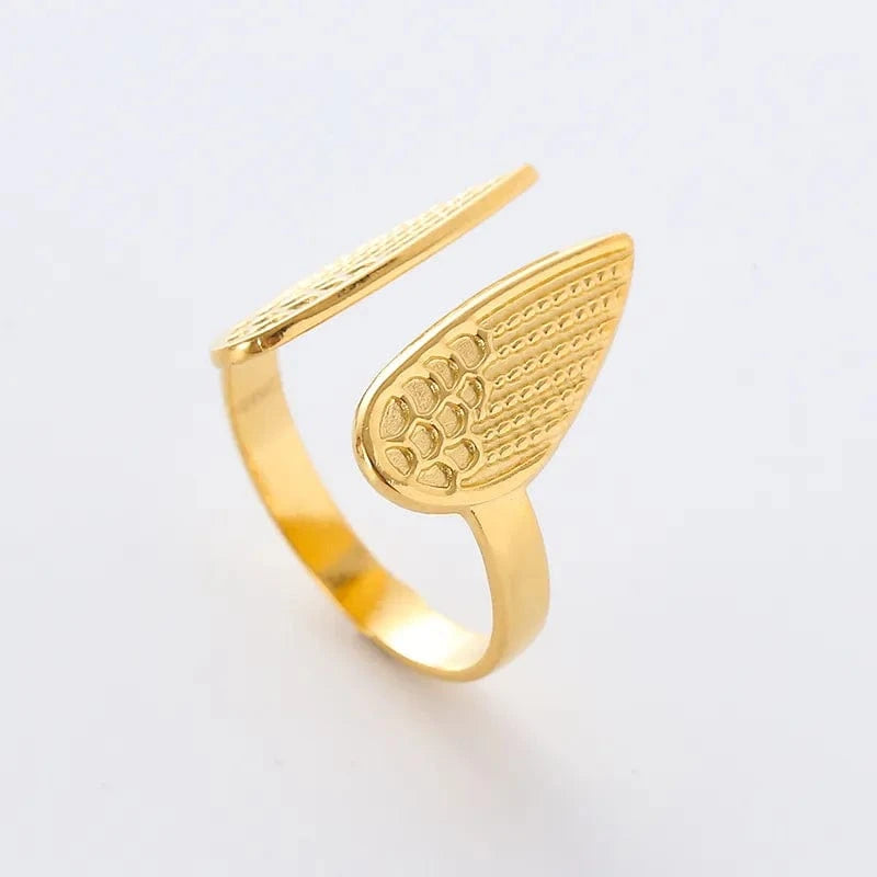Angel Wing Ring - CinloCo
