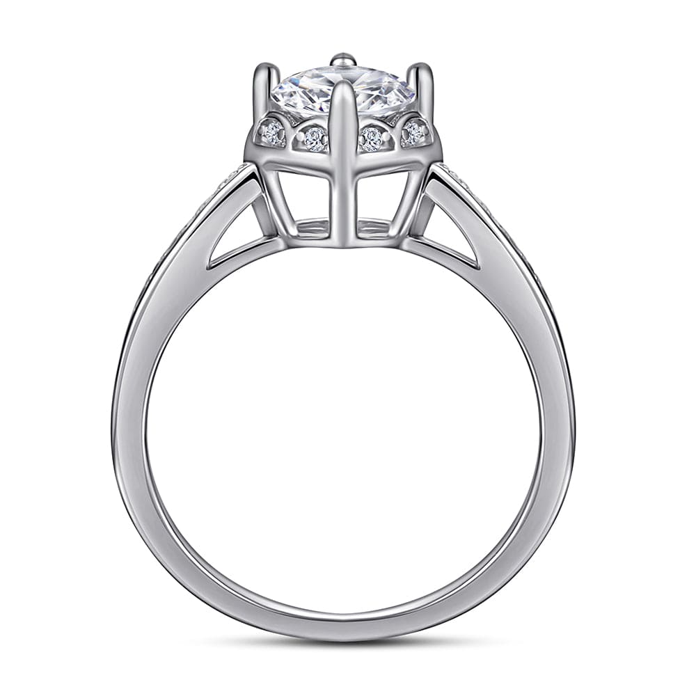 Heart Shaped Diamond Moissanite Ring - CinloCo